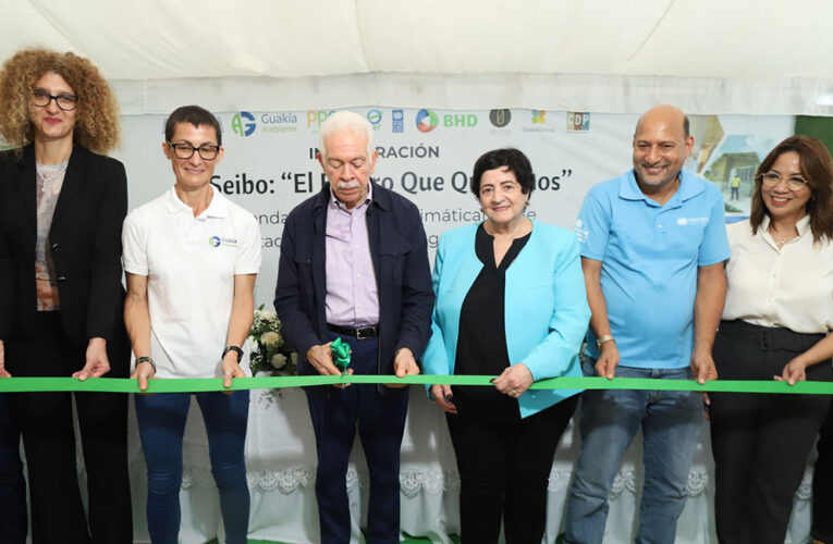 BHD entrega 75 viviendas en comunidades rurales de El Seibo