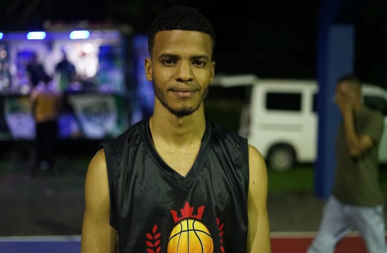 Cristo Rey sorprende a Jaya en apertura serie final basket intercomunitario copa Pescadería Wanda