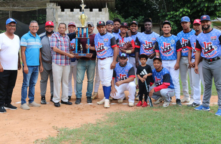 Las Guázumas Campeones del 27.º Torneo de Béisbol Liga Unidad del Campo