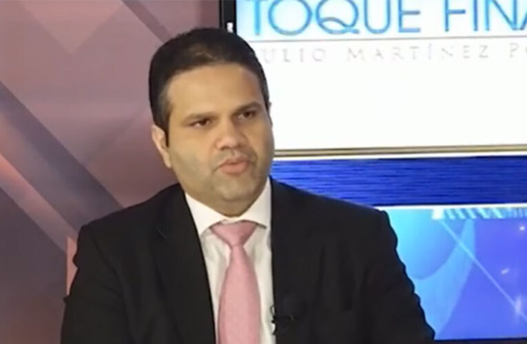 Economía de RD está creciendo poco, afirma economista Richard Medina