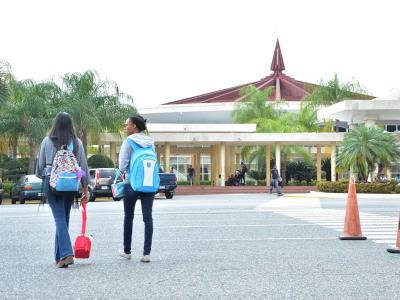 Proyecto de ley propone repatriar a graduados haitianos