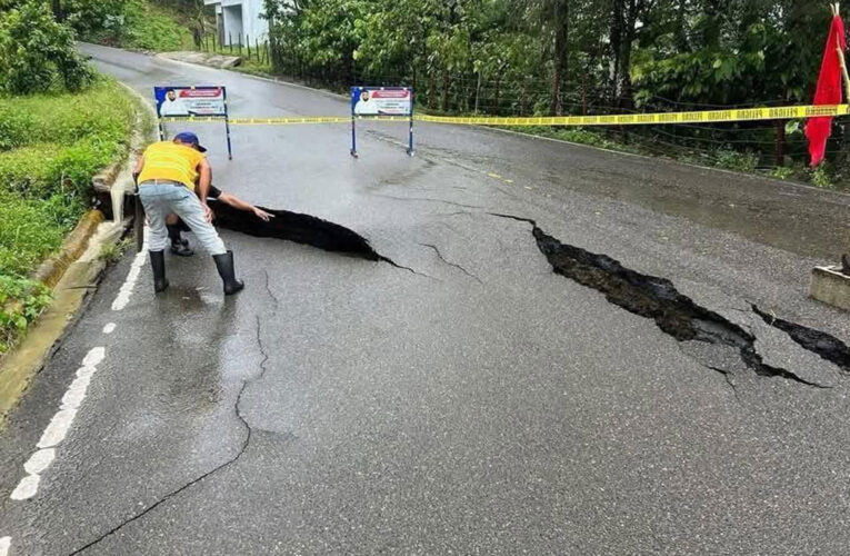 Deslizamientos y hundimientos afectan la carretera ecoturística Tenares-Gaspar Hernández a causa de las lluvias
