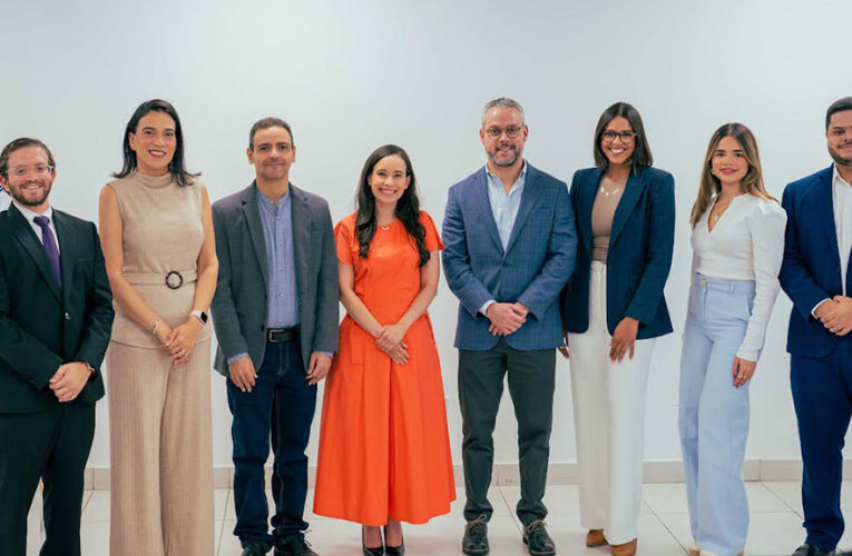 Banco Popular y MICM lanzan taller para desarrolladores de videojuegos
