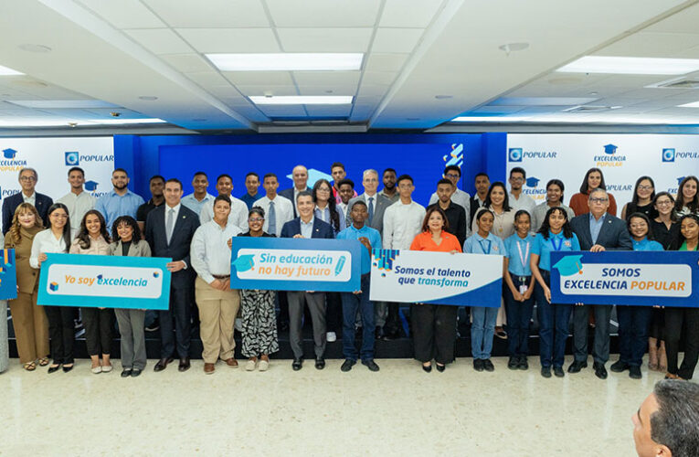 Banco Popular otorga 32 nuevas becas del programa Excelencia Popular
