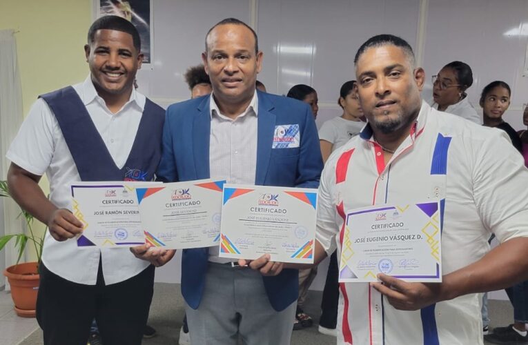 Fedojudo realiza investidura de nuevos entrenadores de judo